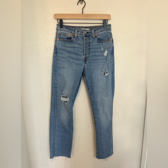 Levi’s Wedgie Straight Stretch Jean Size 28 - Picture 5 of 13